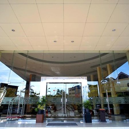 Collection O 1963 Hotel The New Benakutai Balikpapan  Exteriör bild